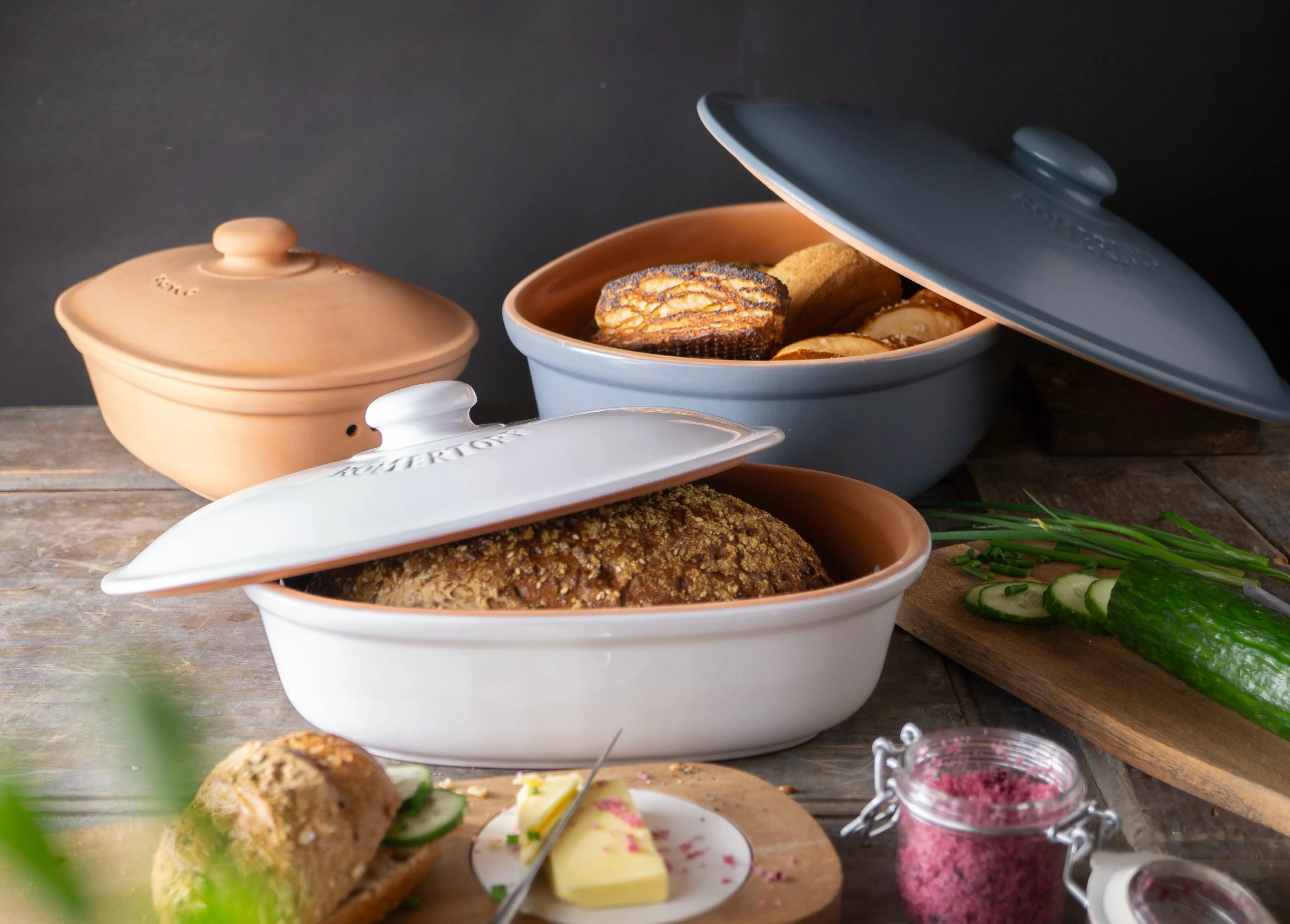 Römertopf Frischetöpfe aus Naturton – natürliche Aufbewahrung für Kartoffeln, Zwiebeln und Knoblauch