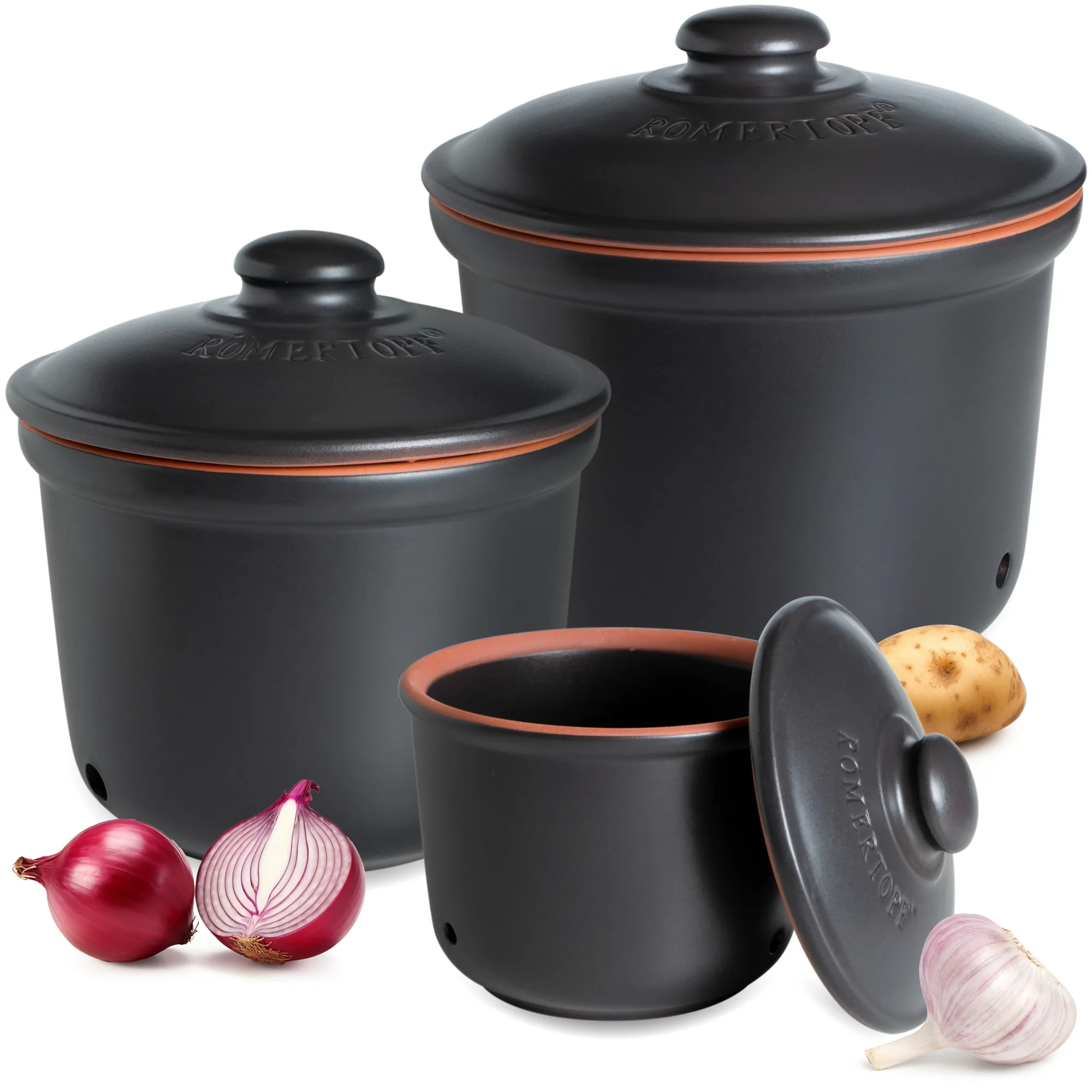 Römertopf Vorratstopf Set Schwarz – Keramik Töpfe für trockene Aufbewahrung von Lebensmitteln Set aus drei schwarzen Römertopf-Vorratstöpfen mit Deckeln in verschiedenen Größen, aus Keramik, nebeneinander aufgestellt vor hellem Hintergrund.