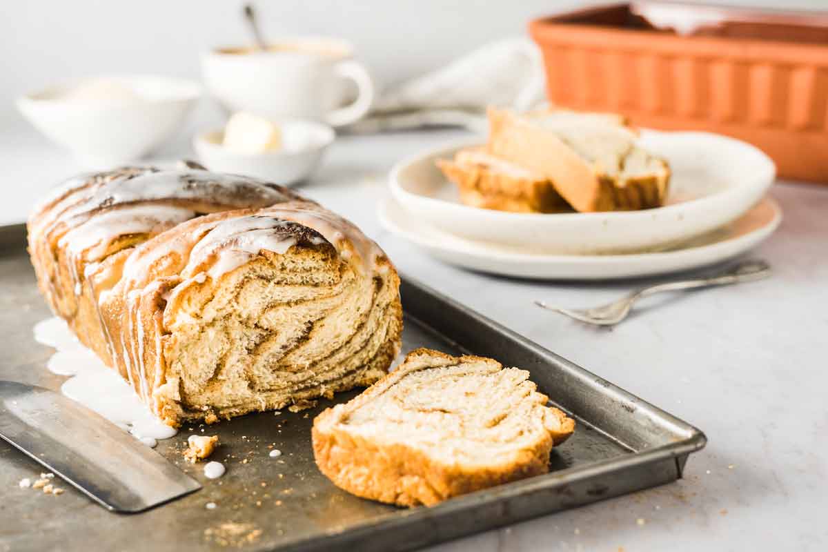 Zimt Babka mit Zuckerguss