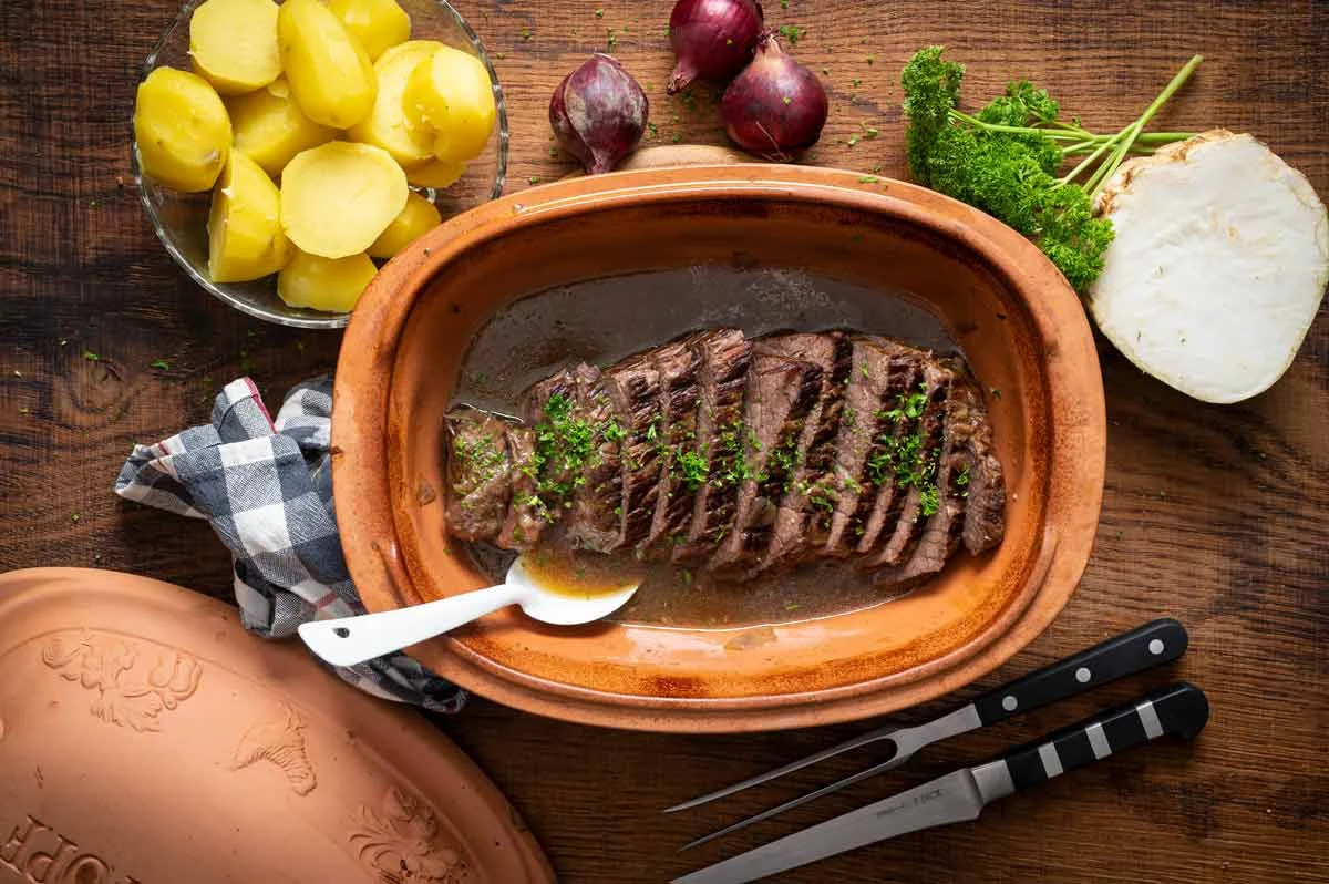 Rinderbraten aus dem Römertopf