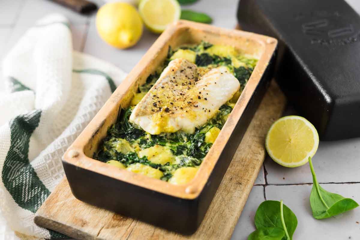 Seelachs mit Zitronensauce auf Spinat Gnocchi