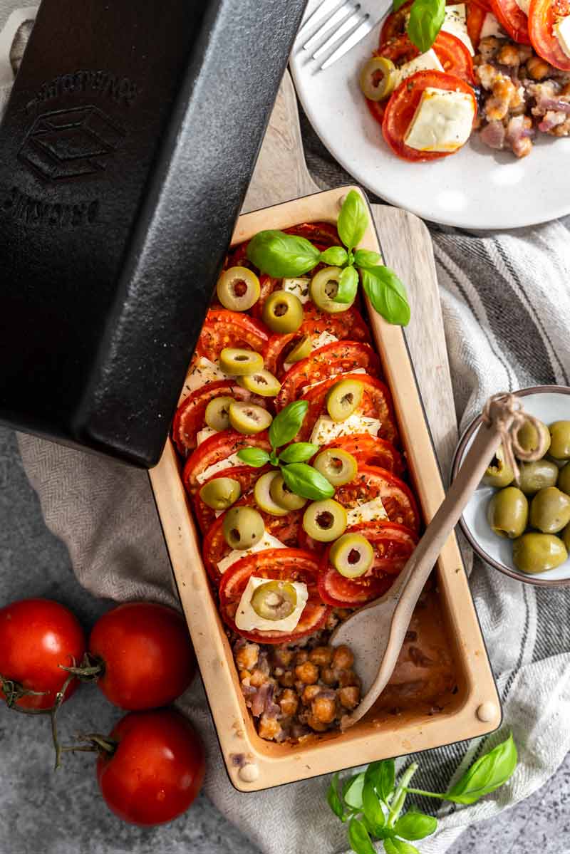 Kikkererwtenovenschotel met Feta en Tomaat — Overig recept voor de Römertopf