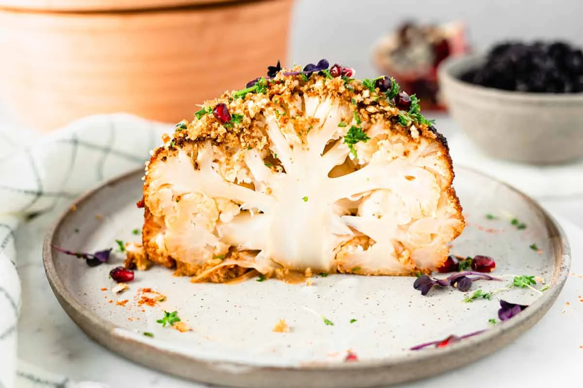 Festlicher gerösteter Blumenkohl
