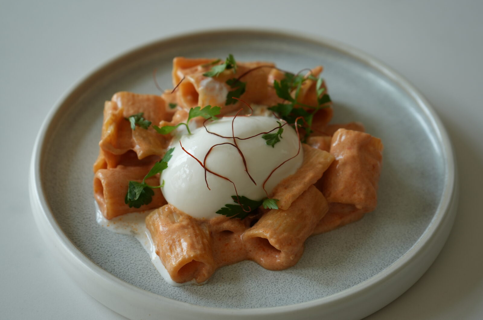 One Pot Burrata Pasta aus der Mikrowelle