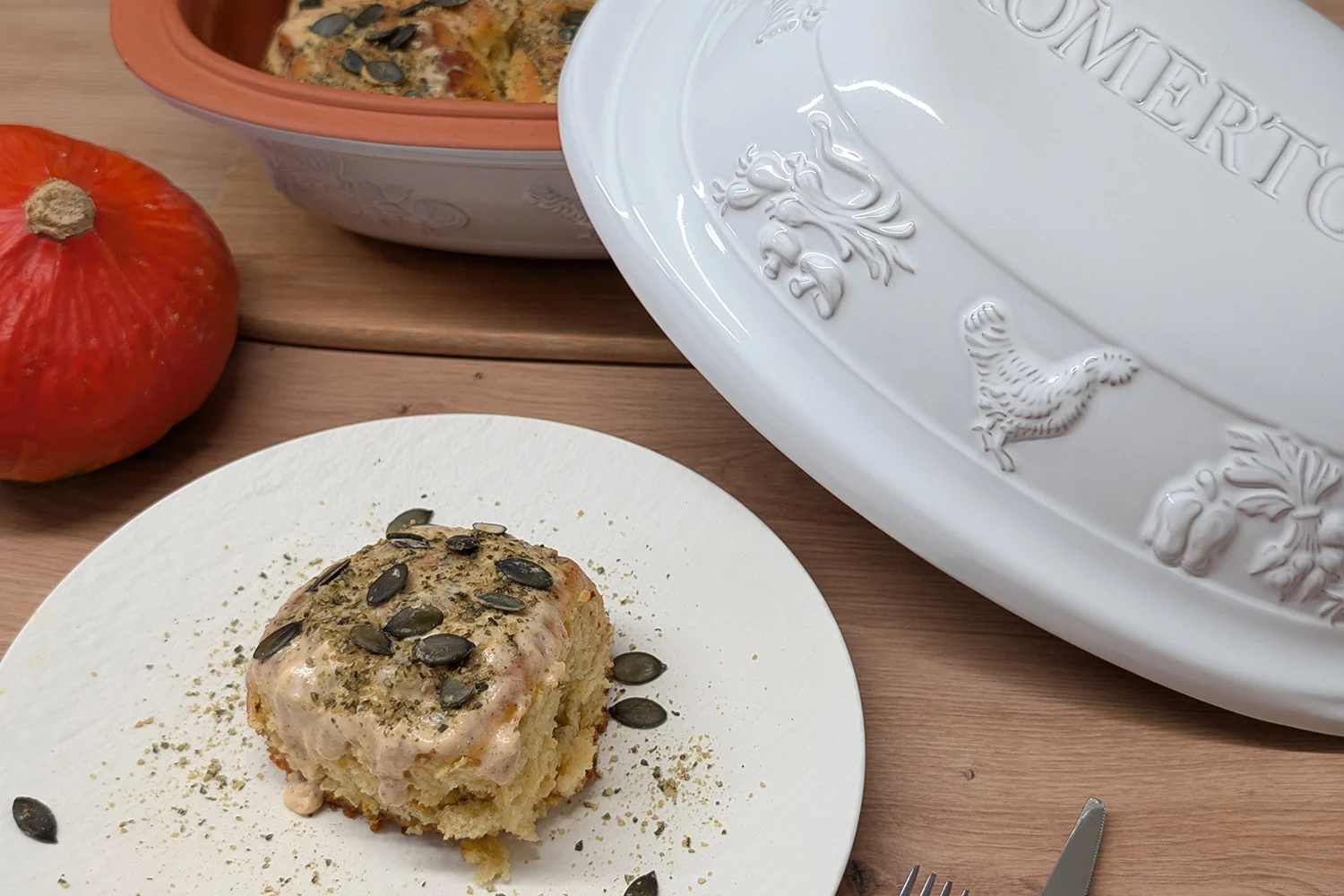 Kürbis-Schnecken aus dem Römertopf – saftig und aromatisch