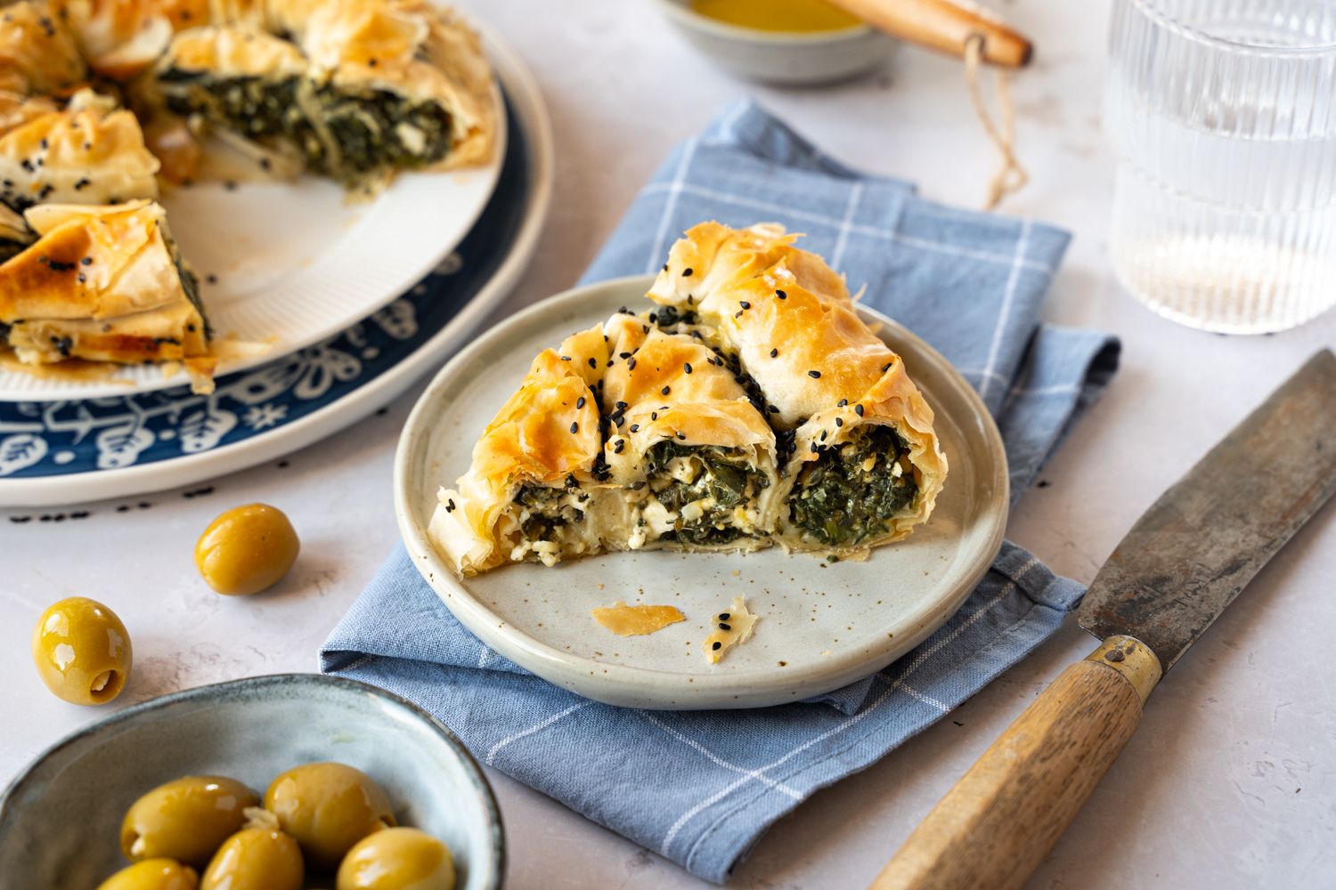 Spanakopita – griechische Spinat-Feta-Pie