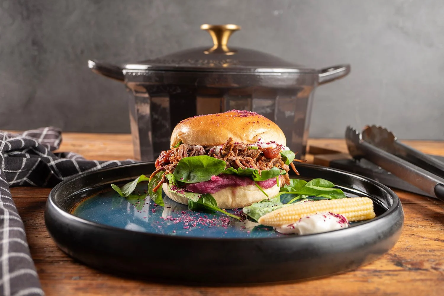 Pulled Beef Burger